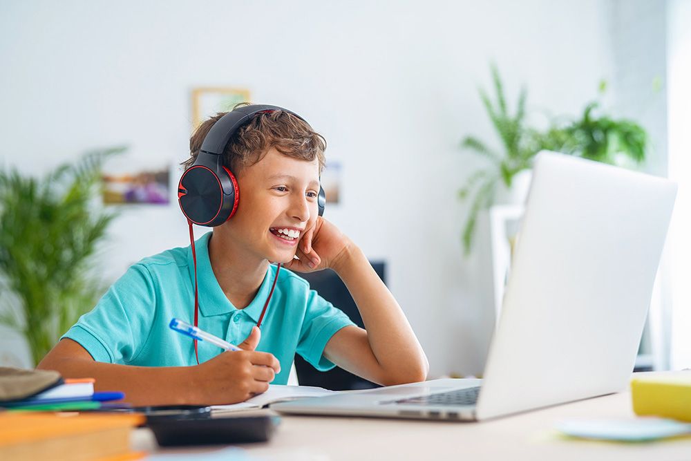 Child using computer